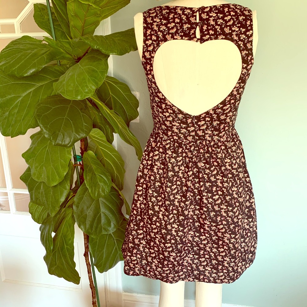 Sweetheart floral dress sz. Small